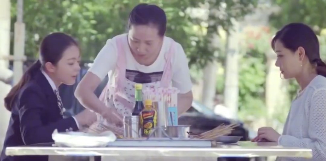 19麻辣烫贵到40块都吃不饱_麻辣烫下一句_我要看吃麻辣烫的