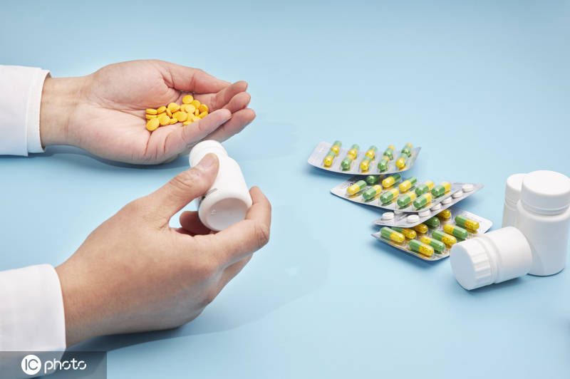 女贩毒开庭视频_女儿贩毒判了死刑_女子转卖父亲生前处方药被判贩毒罪