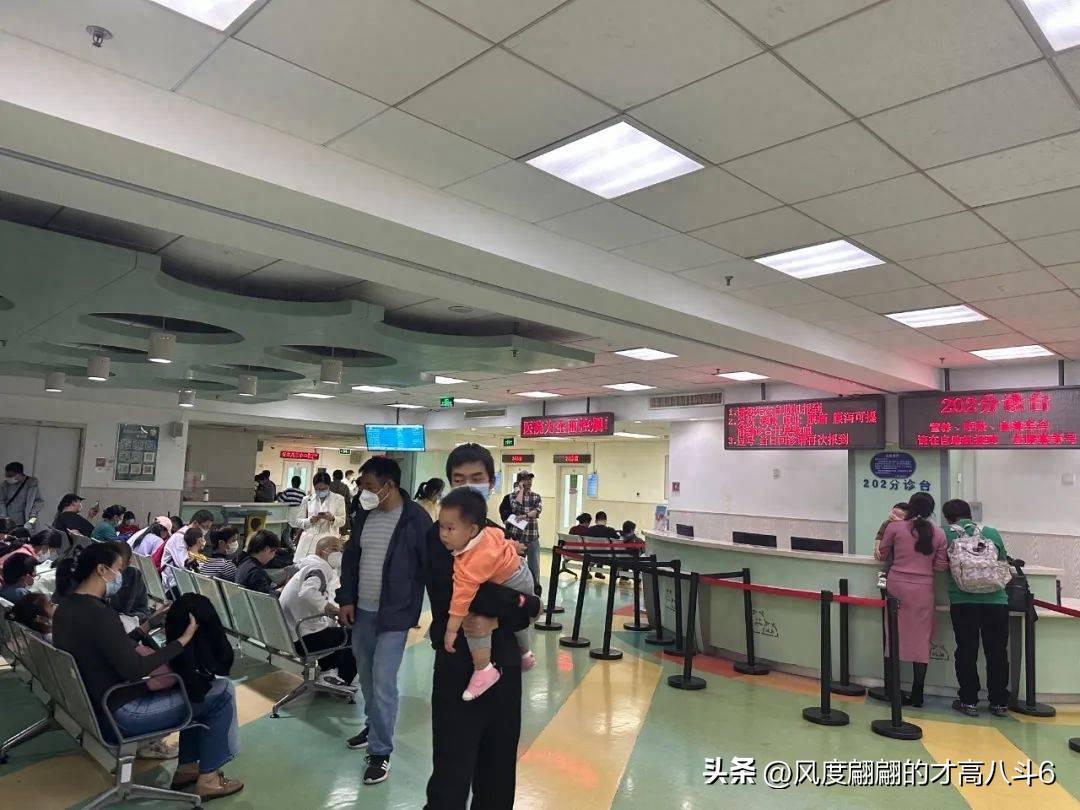 发烧和咳嗽的孩子挤满了医院，会不会有支原体感染？