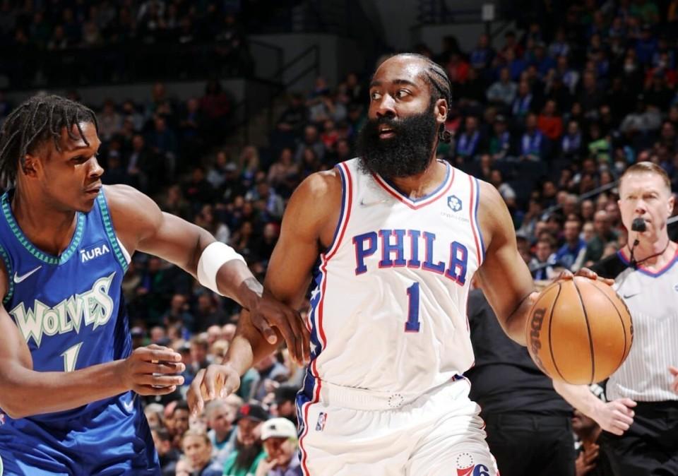 哈登对快船神进球_哈登快船首秀_快船想把哈登交易过来