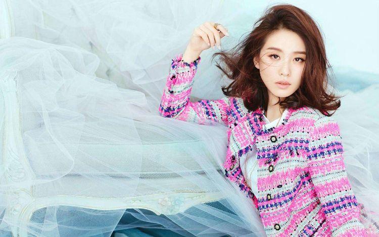 黑刘诗诗吧_刘诗诗优雅黑天鹅_刘诗诗黑白天鹅