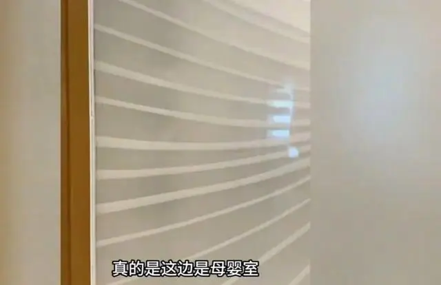 宝妈吸烟怎么带孩子_12宝妈发现母婴室被人用来吸烟约会_在母婴室抽烟有多过分