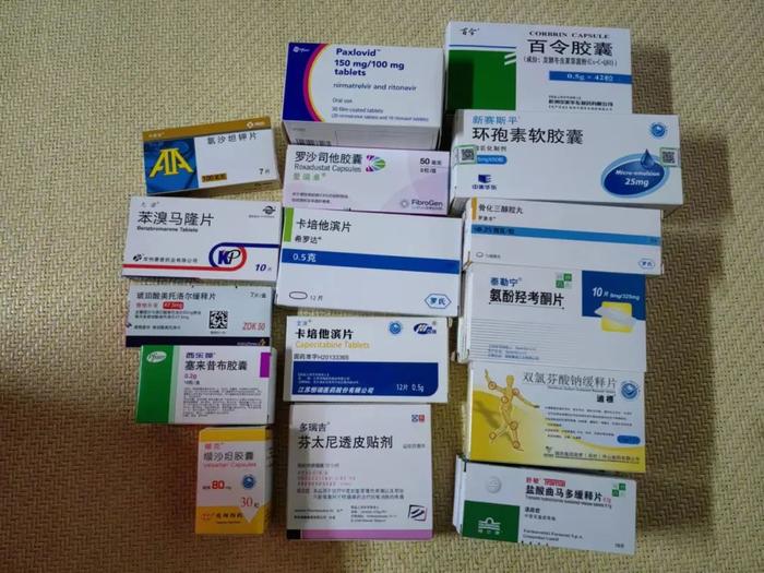 女子转卖父亲生前处方药被判贩毒罪_贩卖毒品父亲_女贩毒开庭视频