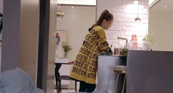 回家第一件事就是抱孩子_抱事回家孩子是什么心理_抱回家是什么意思