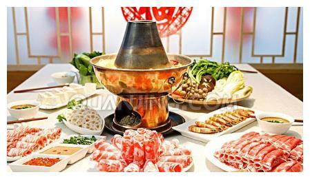 闺蜜打电话约我吃火锅，到她家一看，真让我傻眼了